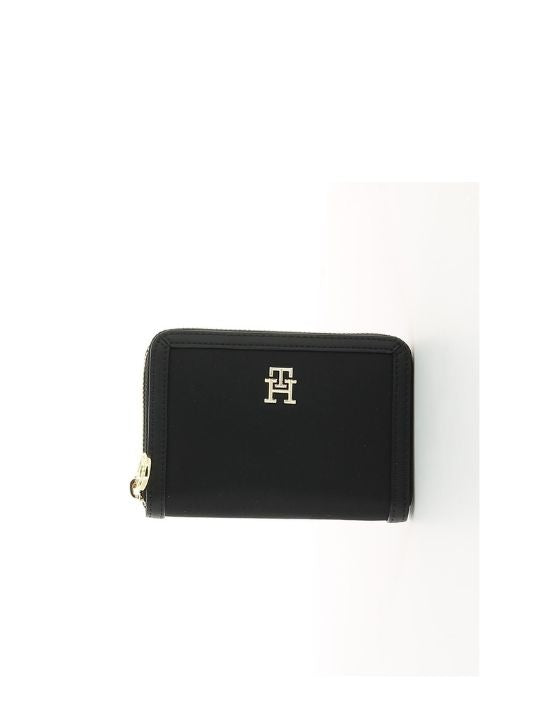 Tommy Hilfiger Women's Wallet