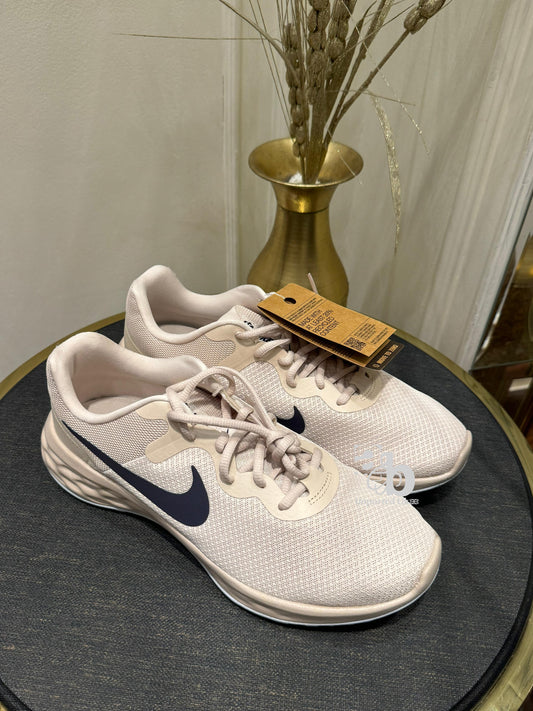 Nike Revolution 6 NN Shoes