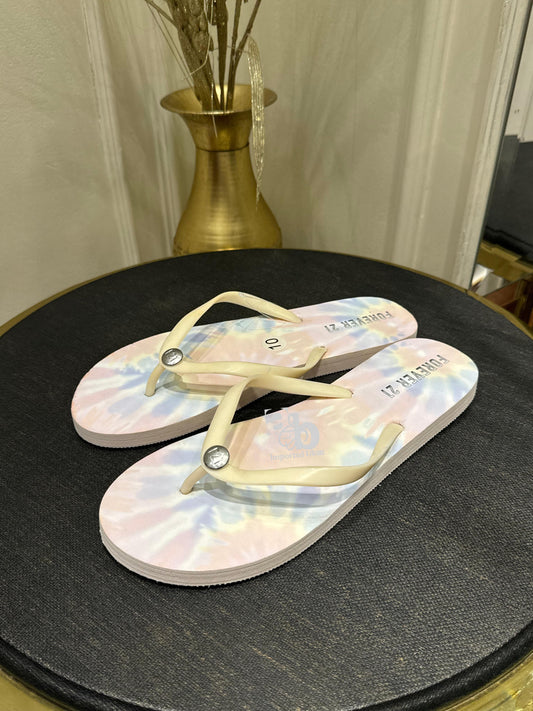 Forever 21 Shaded Pink Flip Flops
