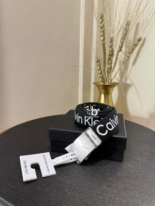 Calvin Klein Jeans – Black Canvas Logo Belt