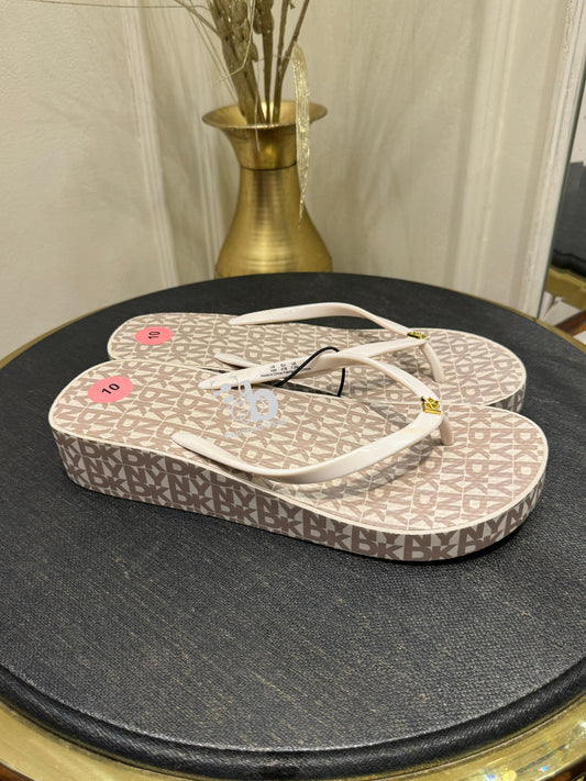 Dkny Signature Printed Flip Flop